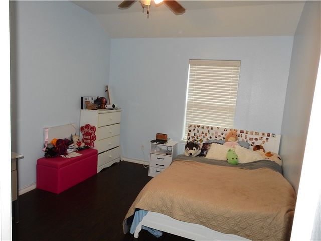 6829 Guinevere St, Corpus Christi, TX 78414