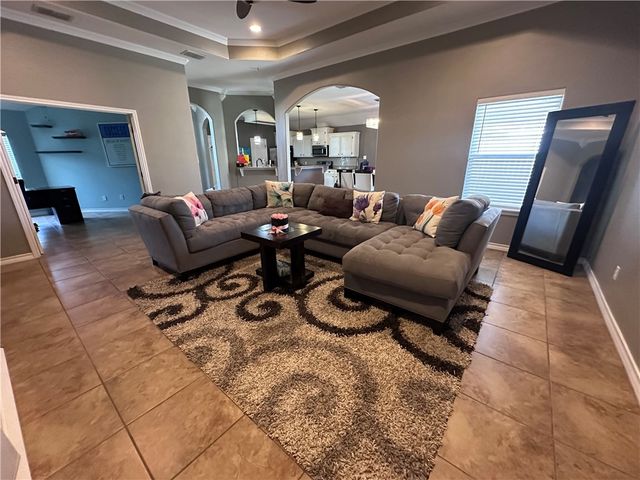 6829 Guinevere St, Corpus Christi, TX 78414
