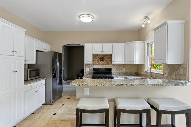 504 Schooner Cv, Hermitage, TN 37076