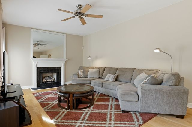 504 Schooner Cv, Hermitage, TN 37076