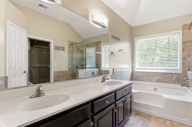 504 Schooner Cv, Hermitage, TN 37076