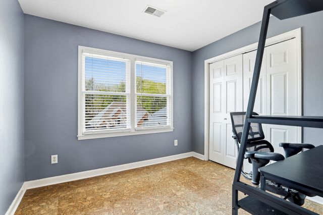 504 Schooner Cv, Hermitage, TN 37076