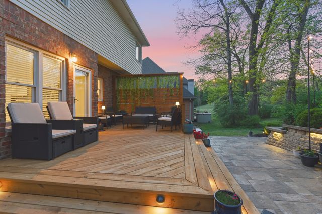504 Schooner Cv, Hermitage, TN 37076