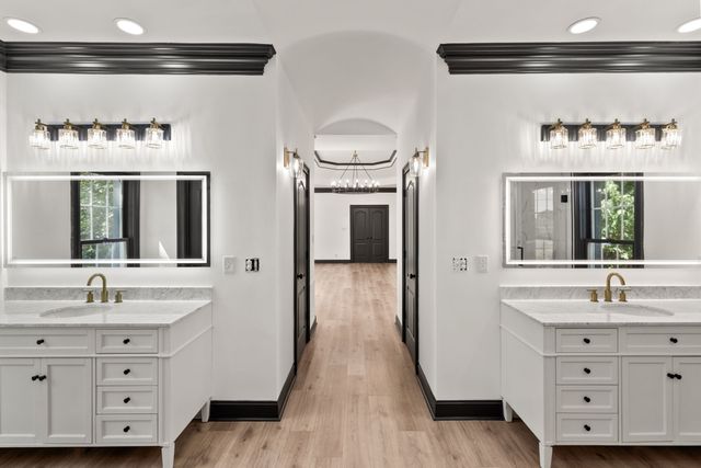 202 Harbor Dr, Hendersonville, TN 37075