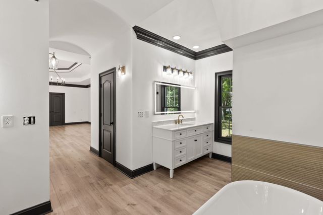 202 Harbor Dr, Hendersonville, TN 37075