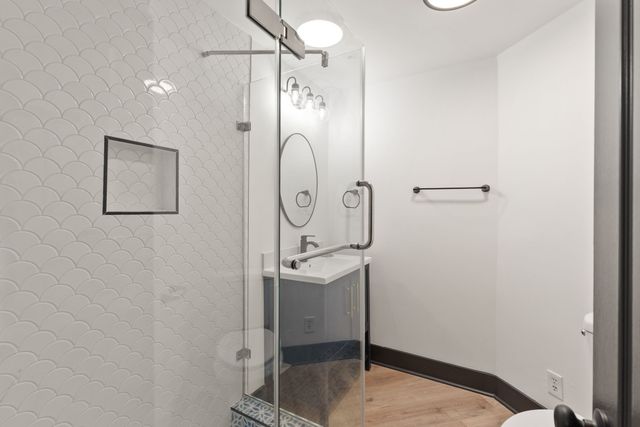 202 Harbor Dr, Hendersonville, TN 37075