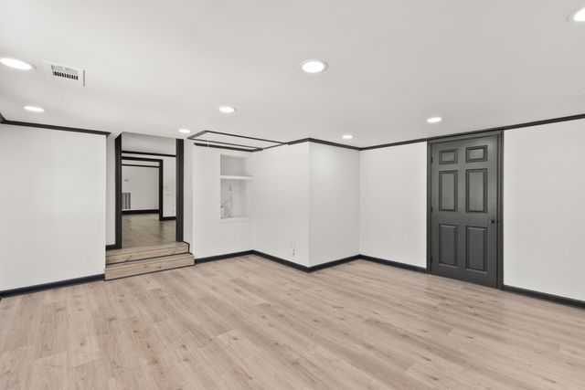 202 Harbor Dr, Hendersonville, TN 37075