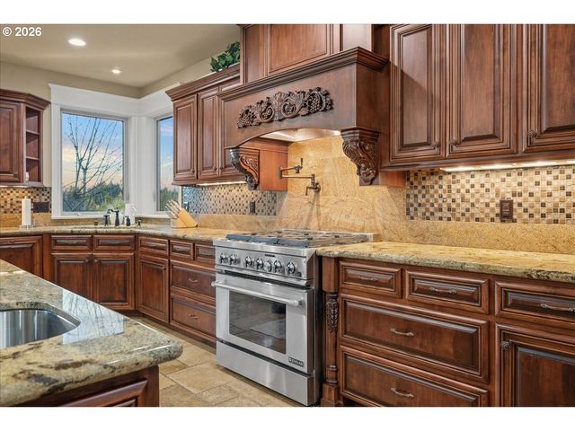 13215 Nw 33RD Ave, Vancouver, WA 98685