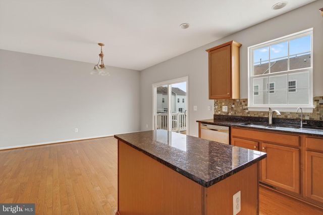 22693 FLOWING SPRING SQ, Brambleton, VA 20148