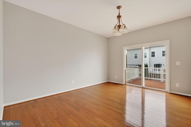 22693 FLOWING SPRING SQ, Brambleton, VA 20148
