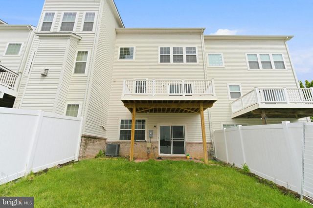 22693 FLOWING SPRING SQ, Brambleton, VA 20148