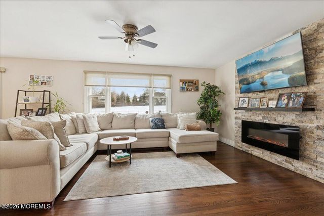 212 Stonehurst Boulevard, Freehold, NJ 07728