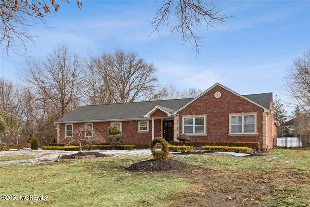 212 Stonehurst Boulevard, Freehold, NJ 07728