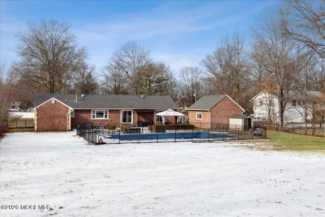 212 Stonehurst Boulevard, Freehold, NJ 07728