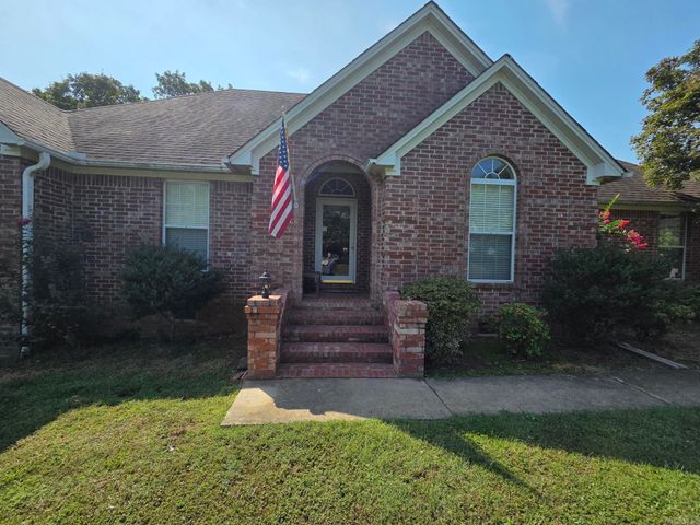 3001 W Country Club Road, Searcy, AR 72143