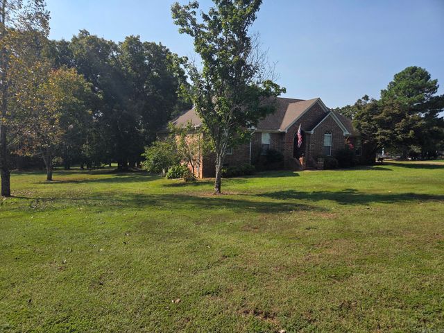 3001 W Country Club Road, Searcy, AR 72143