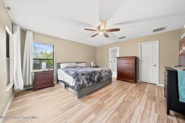 1201 Gem Court, Palm Bay, FL 32907
