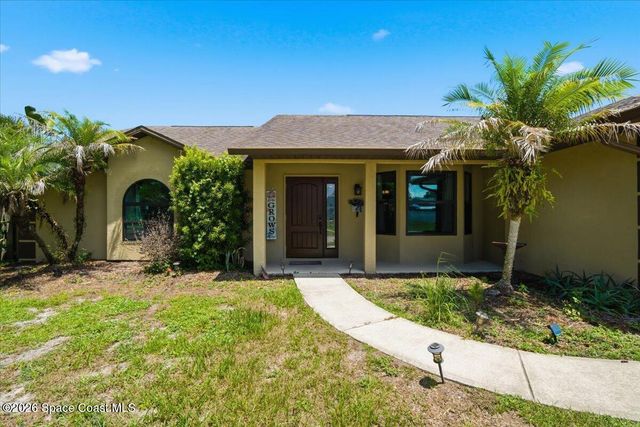 1201 Gem Court, Palm Bay, FL 32907