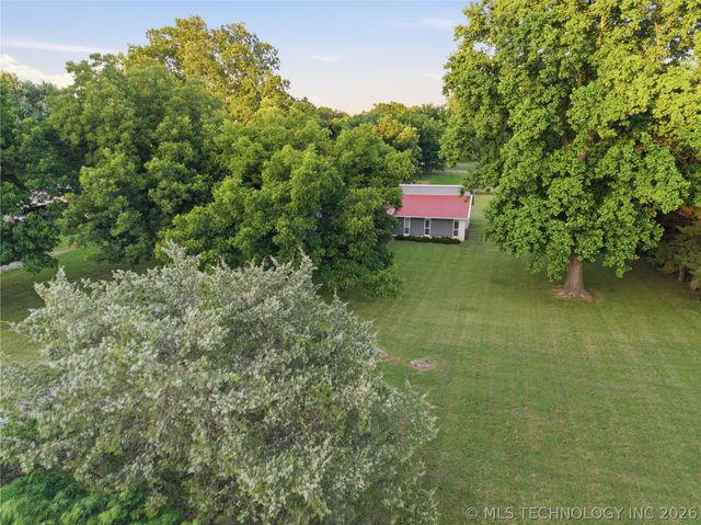 16525 203rd East Avenue, Broken Arrow, OK 74014