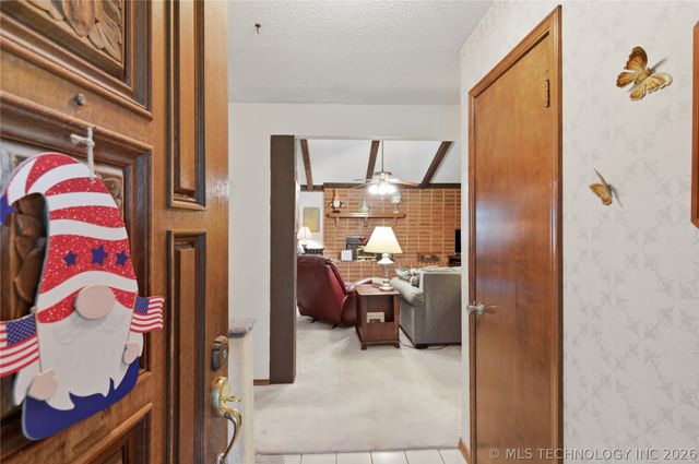 16525 203rd East Avenue, Broken Arrow, OK 74014