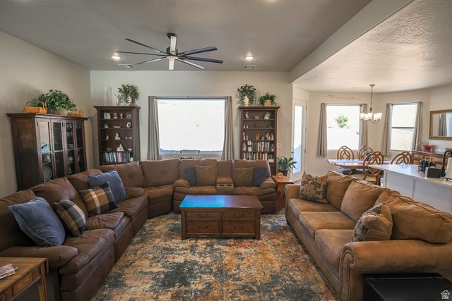 1452 W 540 N, Hurricane, UT 84737