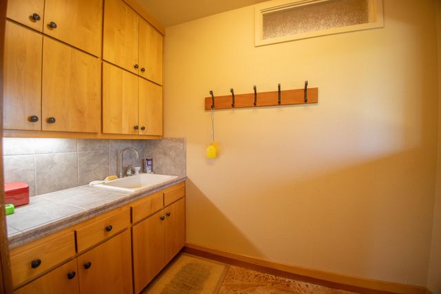 8822 Bass Pond Road, Millville, CA 96062