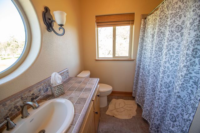 8822 Bass Pond Road, Millville, CA 96062