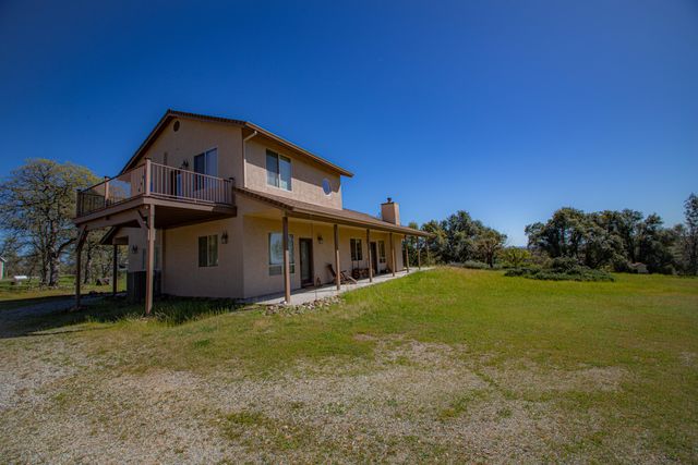 8822 Bass Pond Road, Millville, CA 96062