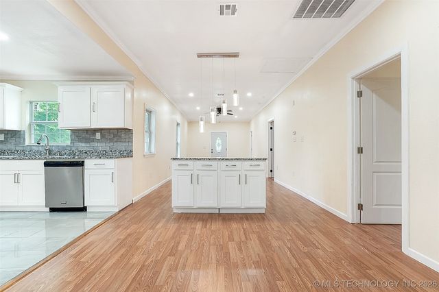 1207 E Broadway Street, Muskogee, OK 74403