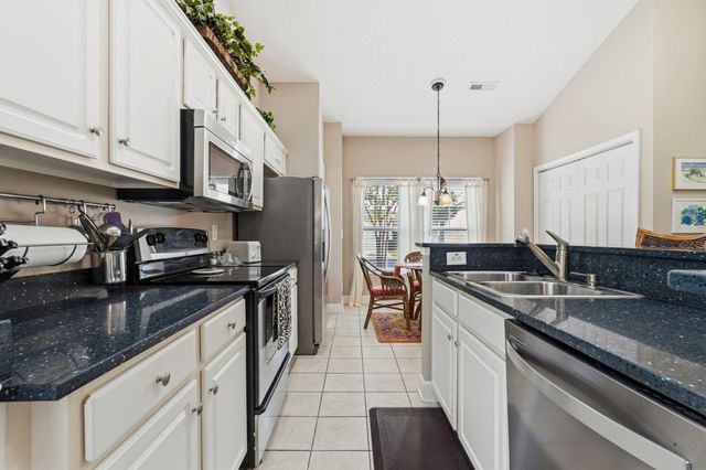 6095 Catalina Dr Unit 2214, North Myrtle Beach, SC 29582
