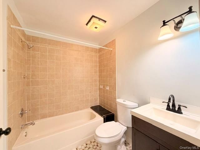 47 Ruth Court, Middletown, NY 10940