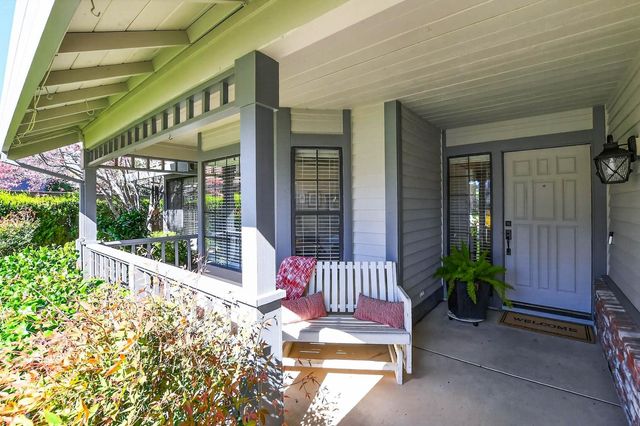 11637 Red Gulch Ct, Gold River, CA 95670