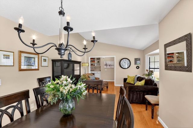 11637 Red Gulch Ct, Gold River, CA 95670