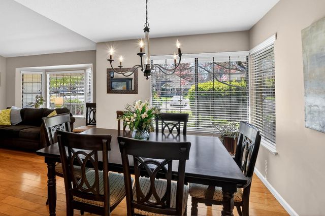 11637 Red Gulch Ct, Gold River, CA 95670