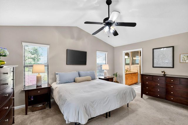 11637 Red Gulch Ct, Gold River, CA 95670