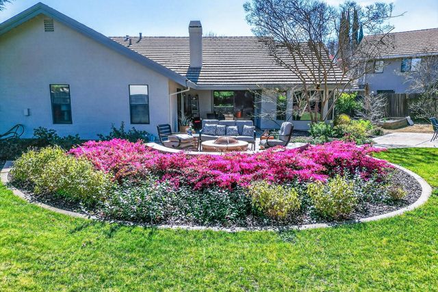 11637 Red Gulch Ct, Gold River, CA 95670