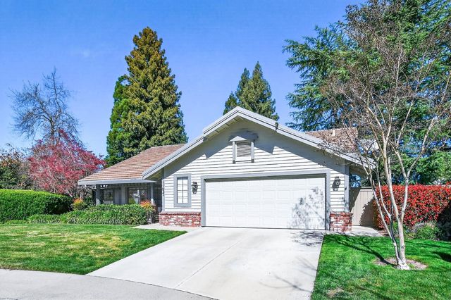 11637 Red Gulch Ct, Gold River, CA 95670