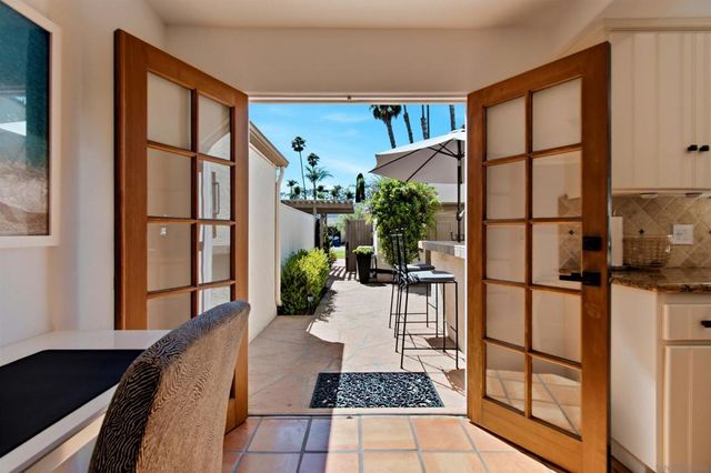 137 Via Coronado, Rancho Santa Fe, CA 92091