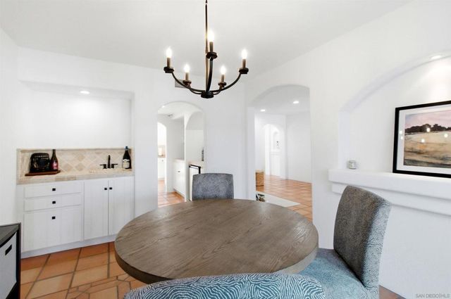 137 Via Coronado, Rancho Santa Fe, CA 92091