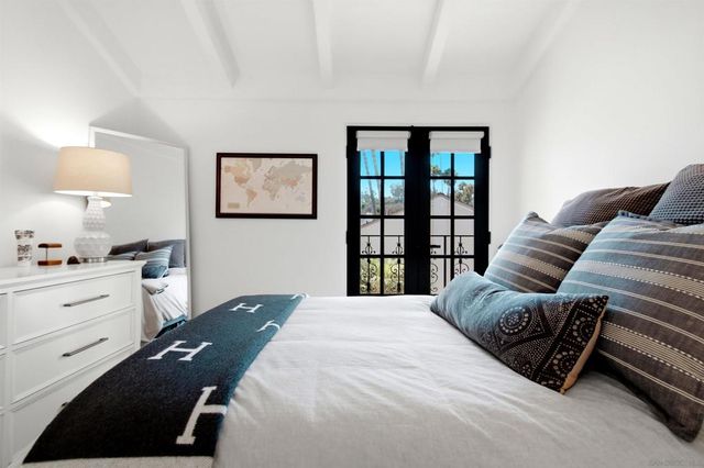 137 Via Coronado, Rancho Santa Fe, CA 92091