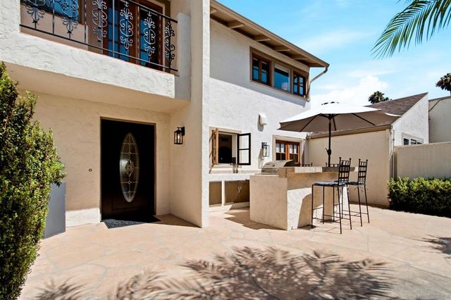 137 Via Coronado, Rancho Santa Fe, CA 92091