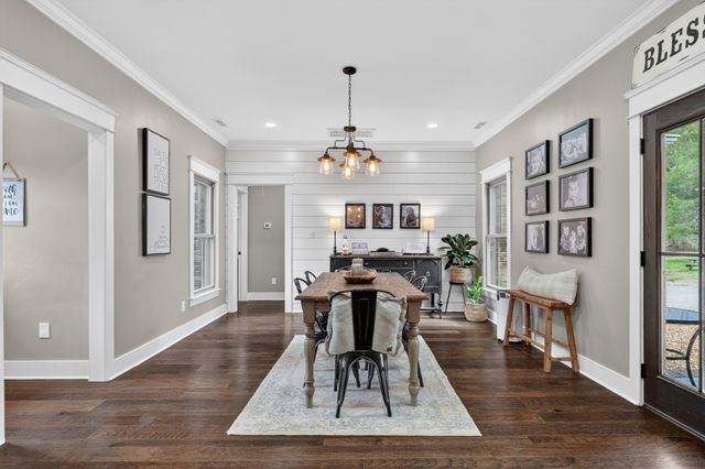 39 Boning Rd, Fayetteville, TN 37334