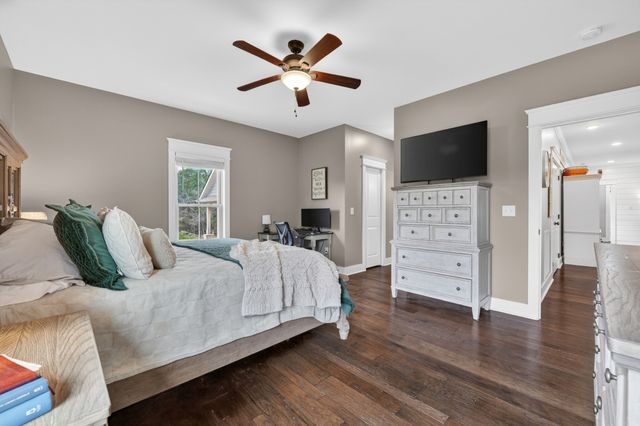 39 Boning Rd, Fayetteville, TN 37334