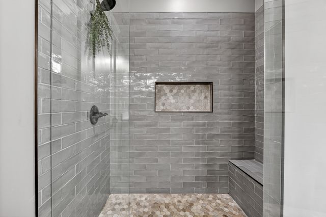 39 Boning Rd, Fayetteville, TN 37334