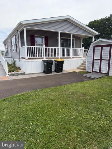 3421 ROSE AVE, Feasterville Trevose, PA 19053