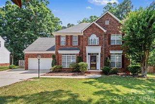 1421 Moonstone Drive, Matthews, NC 28105