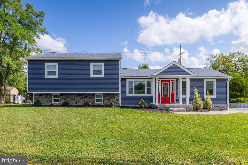 280 WOODSTOWN DARETOWN RD, Pilesgrove, NJ 08098