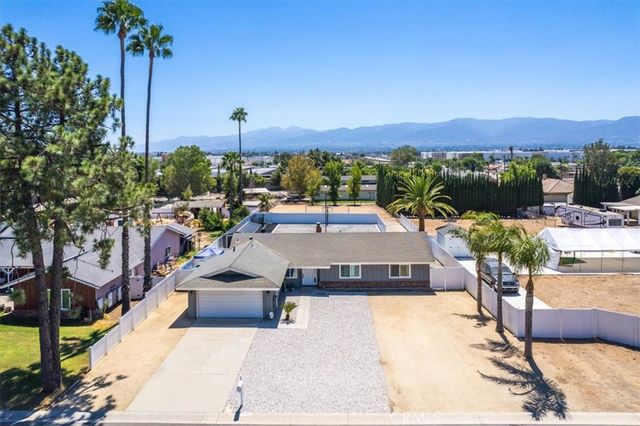 2090 Paddock, Norco, CA 92860