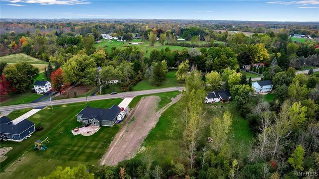 9317 Tonawanda Creek Road South, Clarence, NY 14031