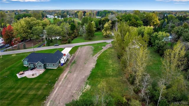 9317 Tonawanda Creek Road South, Clarence, NY 14031